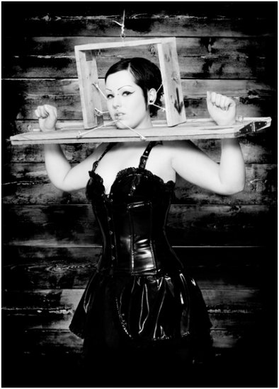 1103-bondage_extremegifs-13